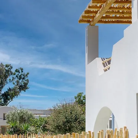 Opalia * Perissa (Santorini)