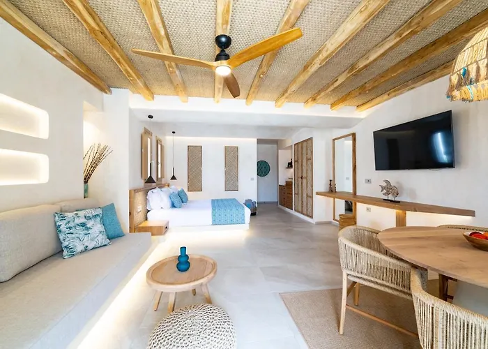 Opalia Hotel Perissa (Santorini)