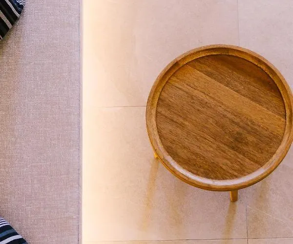 Opalia 4* Perissa (Santorini)