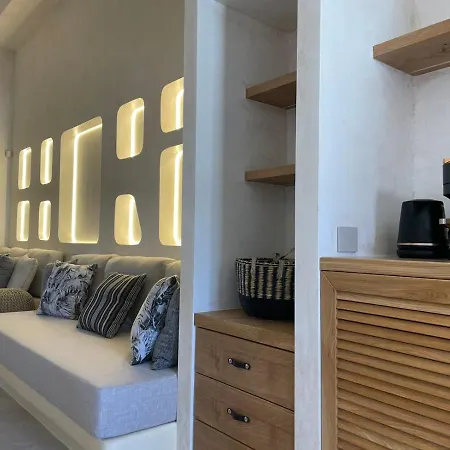 Opalia * Perissa (Santorini)